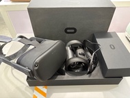 Oculus Quest 1 with Box