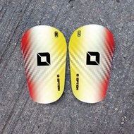 OPTION สนับแข้งจิ๋ว MINI EURO CARBON OPS-7-012