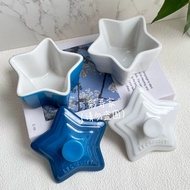 Le Creuset Le Creuset Colorful Enamel Porcelain Star Baking Pot