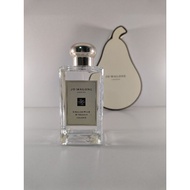 DECANT ENGLISH PEAR AND FREESIA