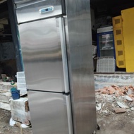 upright freezer 2 pintu stainless (Bekas bergaransi)