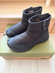 KEEN 防水保暖短靴 HOOD NXIS PULL ON WP