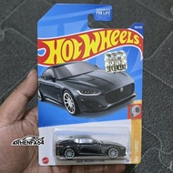 Hotwheels STH 2020 Jaguar F-Type FS 2022 Super Treasure Hunt