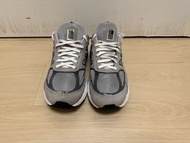 New Balance 990v5 灰色運動鞋