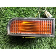 (USED)Signal Bumper Daihatsu Mira L2s RH