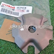 2SX-E7623-00 Pulley back plate, Cam MIO i125/MIO i 125s /M3 YAMAHA PARTS