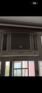 Hitachi 窗口式冷氣機