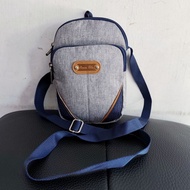 Basic Elle Sling Bag / Basic Elle Sling Bag