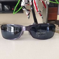 DKNY太陽眼鏡