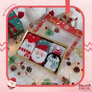 Lovely Christmas stocking box (including 3 pairs of cotton)