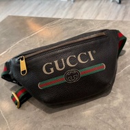 Gucci 腰包胸包 小號 黑色
