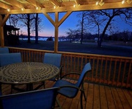 BASShole on Lake Fork: Cozy Cabin with Hot Tub in Quitman, Texas