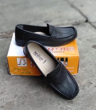 SEPATU PANTOFEL WANITA MILTON SEPATU KERJA MILTON MM