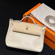 ✨拍前請先查詢貨存✨ 愛馬仕2424 mini 冰川白金扣，閒置B刻淡金扣