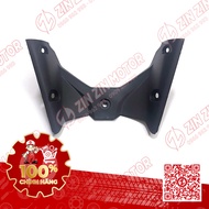 Nhựa Nhám Mỏ Cày Giữa CBR 150R (K45N K45G) 64332-K45-N40 Chính Hãng Honda