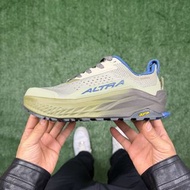 Altra Olympus 6