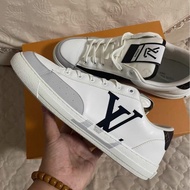 路易威登正品Lv charlie熊貓板鞋 黑白色 44.5碼