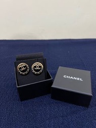 chanel 圓形 皮穿鏈 耳環