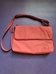 防盜斜揹袋 PacSafe Crossbody Bag （包本地平郵）