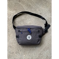 Crumpler the low level aviator waist bag 1316