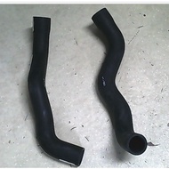 Radiator Hose On Nissan Y1F2A25U.