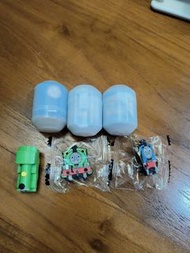 健達出奇蛋 湯瑪士小火車 小玩具3入