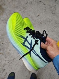 ASICS metaspeed sky 跑鞋