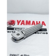 Fostep front right footrest R15 V2 R15 V3 xabre MT15 XSR 155 20P-F7461-00 original