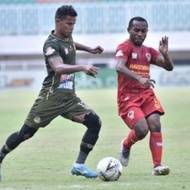 JERSEY TIRA PERSIKABO MATCHWORN MANAHATI LESTUSEN