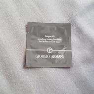 Giorgio Armani粉底