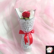 buket bunga mawar merah flanel