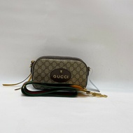GUCCI古馳NEO VINTAGE金屬虎頭相機包