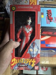 全新 未開封Bandai Ultraman Dyna 鹹蛋超人 玩具