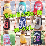 球衣 籃球 寵物 衣服 狗 貓 裙 大狗 大型犬 中型犬 小型犬 細狗 保暖 秋 冬 nba 湖人 公牛 勇士 雄鹿 雷霆 塞爾提克 火箭 馬刺 stephen currt James  科比 Jor