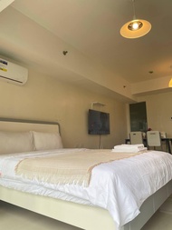 Rumah  m² dengan 1 bilik tidur dan 1 bilik mandi peribadi di Parañaque (Luxury Hotel near in City of