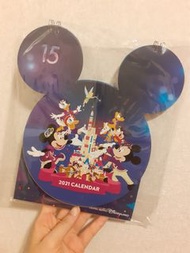 香港迪士尼樂園 員工 演藝人員限定 2021座枱月曆 連貼紙 多用途展示板  hk Disneyland cast member exclusive 2021 calendar