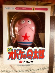 售 全新 MEDICOM TOY Q太郎 藤子.F. 不二雄 系列 杜龍  MEDI COM TOY Q太朗 死對頭 老友記 杜龍 罕見全新商品、商品盒子高度約32cm，以上十張實物拍攝照片有此商品介