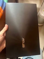 平賣極新ASUS ZenBook 14 UX435EA-AP1661T