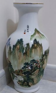 Chinese painting vase