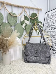 《荃灣實體店》YSL👜 PRE OWNED🛍️NIKI Bag 大象灰 中號