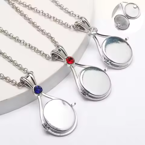 Fashionable Mermaid Openable and Closable Pendant Necklace Creative H2O Shell Women's Jewelry Cospla