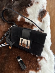 中古包 Ferragamo 菲拉格慕 經典 黑色 麂皮法棍包