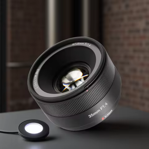 7artisans AF 35mm F1.4 Large Aperture Camera Prime Lens for Humanities Photography with Fujifilm XF-