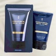แชมพูสำหรับผู้ชาย Control GX + THK Shampoo Gradual Grey Reduction 118 mL [Just for Men®]
