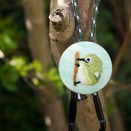 【香港野鳥鄰居】暗綠繡眼鳥 - 手工刺繡掛扣 行山 露營用 鑰匙圈