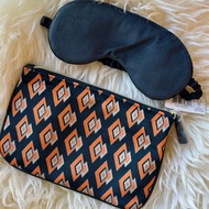 Authentic Estee Cosmetic Bag 1 (Get Along With A Eye Mask) The Fabric Is Velvet. + Mask New