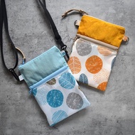 旅行防水斜背手機袋_拓葉