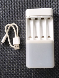 紫米zmI AA/AAA 2A/3A 5號 7號 鎳氫（NiMH）環保電池充電器