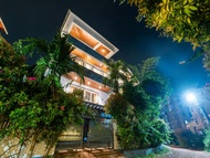 DanCenter Vana Villa I 5BHK I Pvt Pool I Baga I GOA