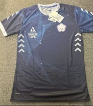 中華台北 特多 56個透氣孔 Chinese Taipei Olympic Games 奧運會 logo 運動衫 運動服 快乾 速乾 透氣 合適 足球 跑步 運動 波衫 修身版 放射倒三角形 粒子圖案